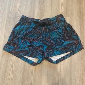 Lululemon Spring Break Away Shorts